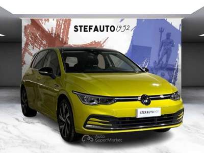 Volkswagen Golf VIII 2020 -  1.5 etsi evo Style 130cv dsg Giallo usata Bologna