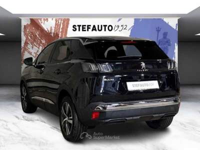 Peugeot 3008 II 2021 -  1.2 puretech t Allure Pack s&s 130cv Nero usata Bologna