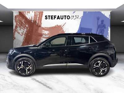 Peugeot 2008 II 2023 -  1.2 puretech Allure s&s 100cv Nero usata Bologna