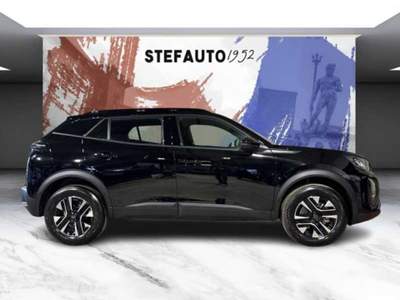 Peugeot 2008 II 2023 -  1.2 hybrid Edition 110cv e-dcs6 Nero usata Bologna