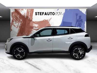 Peugeot 2008 II 2023 -  1.2 hybrid Allure 110cv e-dcs6 Bianco usata Bologna