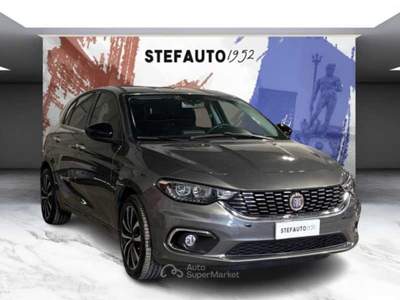Fiat Tipo 5 porte II 2016 -  5p 1.6 mjt Business s&s 120cv Grigio usata Bologna
