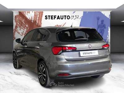 Fiat Tipo 5 porte II 2016 -  5p 1.6 mjt Business s&s 120cv Grigio usata Bologna