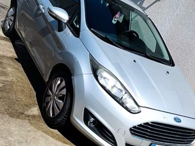 Ford Fiesta . usata Alghero