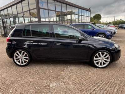 Volkswagen Golf 5 PORTE DSG Nero usata Santeramo in Colle