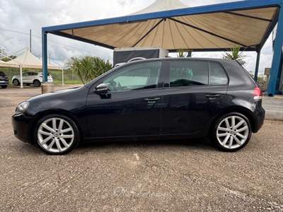 Volkswagen Golf 5 PORTE DSG Nero usata Santeramo in Colle
