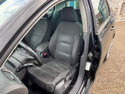 Volkswagen Golf 5 PORTE DSG Nero usata Santeramo in Colle