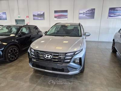 Hyundai Tucson 1.6 HEV aut. Business Argento usata Medesano