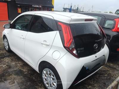 Toyota Aygo ottima per neopatentati... Bianco usata Alba Adriatica