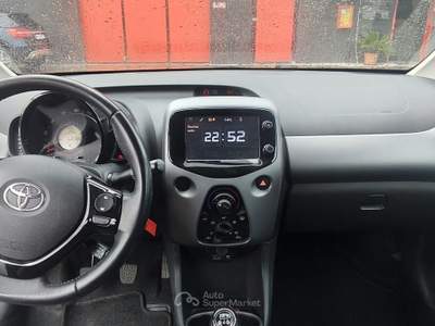Toyota Aygo ottima per neopatentati... Bianco usata Alba Adriatica