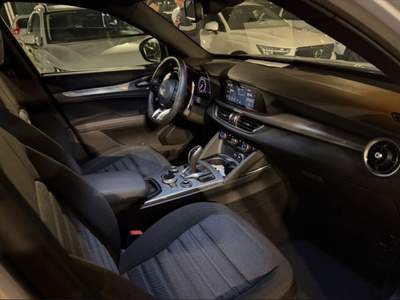 Alfa Romeo Stelvio km0 Nero usata Cittanova