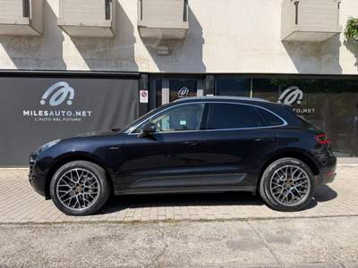 Porsche Macan 3.0 Diesel S Pano Pasm 20 " Service Porsche Nero usata Rubano