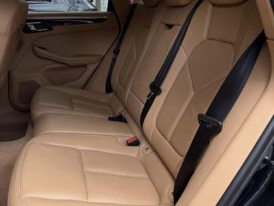 Porsche Macan 3.0 Diesel S Pano Pasm 20 " Service Porsche Nero usata Rubano