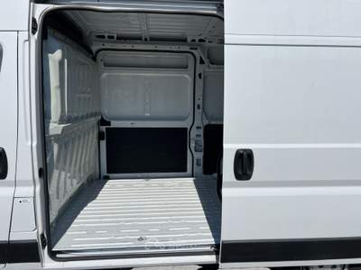 Opel Movano 35 L2 H2 2.2 Bluehdi 140cv DOPPIA PORTA LATERALE Bianco usata FIUMICINO
