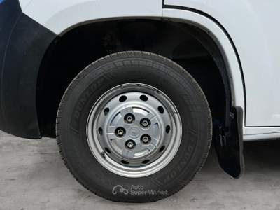 Opel Movano 35 L2 H2 2.2 Bluehdi 140cv DOPPIA PORTA LATERALE Bianco usata FIUMICINO