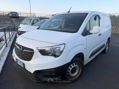 Opel Combo Cargo 1.6 Diesel 100CV S&S PC 1000kg Edition Bianco usata BELPASSO