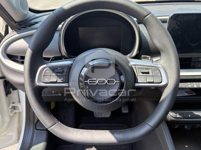 Fiat 600 FIAT 600 Hybrid 100 CV DCT MHEV Bianco usata QUINTO DI TREVISO