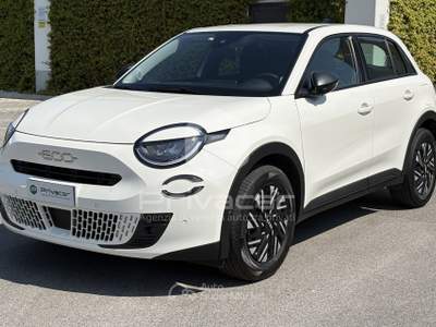 Fiat 600 FIAT 600 Hybrid 100 CV DCT MHEV Bianco usata QUINTO DI TREVISO Fiat 600 FIAT 600 Hybrid 100 CV DCT MHEV Bianco usata QUINTO DI TREVISO