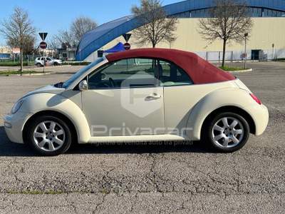Volkswagen New Beetle VOLKSWAGEN New Beetle 1.6 Cabrio Bianco usata Carpi