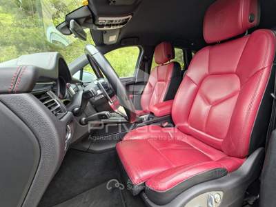 Porsche Macan PORSCHE Macan 2.0 Bianco usata CATANZARO