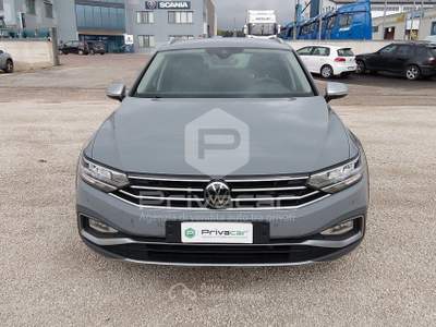 Volkswagen Passat VOLKSWAGEN Passat Alltrack 2.0 TDI 200 CV 4MOTION DSG Grigio usata San Benedetto del Tronto