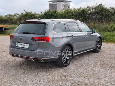 Volkswagen Passat VOLKSWAGEN Passat Alltrack 2.0 TDI 200 CV 4MOTION DSG Grigio usata San Benedetto del Tronto