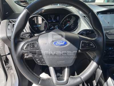 Ford Kuga FORD Kuga 2.0 TDCI 150 CV S&S 4WD Powershift Vignale Bianco usata Abano Terme