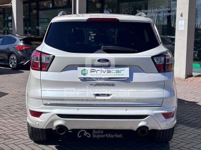 Ford Kuga FORD Kuga 2.0 TDCI 150 CV S&S 4WD Powershift Vignale Bianco usata Abano Terme