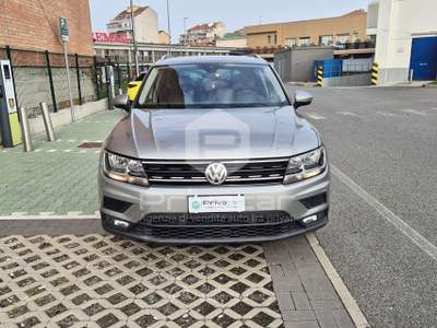 Volkswagen Tiguan VOLKSWAGEN Tiguan 1.6 TDI SCR Urban BlueMotion Technology Grigio usata Torino