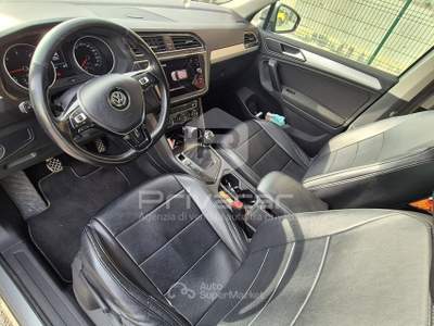 Volkswagen Tiguan VOLKSWAGEN Tiguan 1.6 TDI SCR Urban BlueMotion Technology Grigio usata Torino