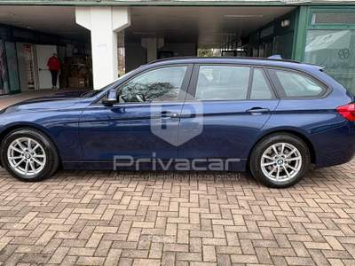 BMW Serie 3 320d BMW 320d Touring Business Advantage aut. Blu/Azzurro usata Manerba del Garda