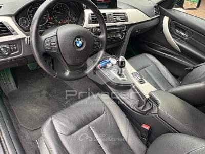 BMW Serie 3 320d BMW 320d Touring Business Advantage aut. Blu/Azzurro usata Manerba del Garda