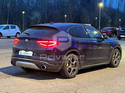 Alfa Romeo Stelvio ALFA ROMEO Stelvio 2.2 Turbodiesel 180 CV AT8 RWD Executive Blu/Azzurro usata Carpi