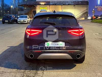 Alfa Romeo Stelvio ALFA ROMEO Stelvio 2.2 Turbodiesel 180 CV AT8 RWD Executive Blu/Azzurro usata Carpi
