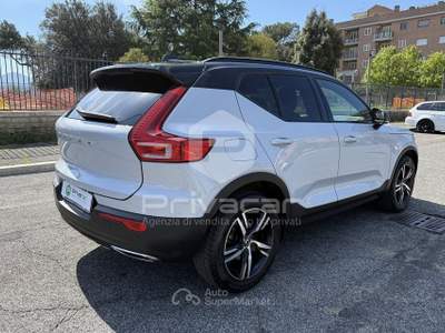 Volvo XC40 VOLVO XC40 D3 Geartronic R-design Bianco usata Roma