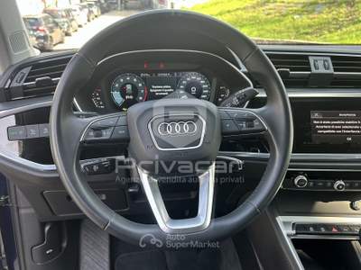 Audi Q3 AUDI Q3 35 TFSI S tronic S line edition Blu/Azzurro usata Torino