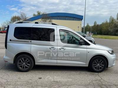 Volkswagen Caddy VOLKSWAGEN Caddy 1.5 TSI 114 CV DSG Style Grigio usata Carpi