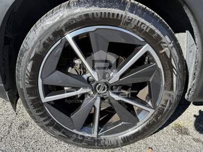 Nissan Qashqai NISSAN Qashqai MHEV 140 CV N-Connecta Grigio usata Roma