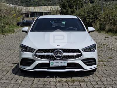 Mercedes-Benz CLA MERCEDES CLA 200 d Automatic Shooting Brake Premium Bianco usata CATANZARO