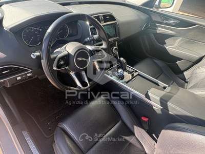 Jaguar XE JAGUAR XE 2.0 250 CV aut. SE Grigio usata Manerba del Garda