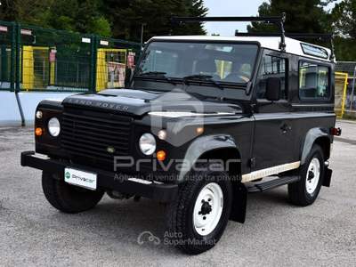 Land Rover Defender LAND ROVER Defender 90 2.4 TD4 Station Wagon S Verde usata Macerata Land Rover Defender LAND ROVER Defender 90 2.4 TD4 Station Wagon S Verde usata Macerata