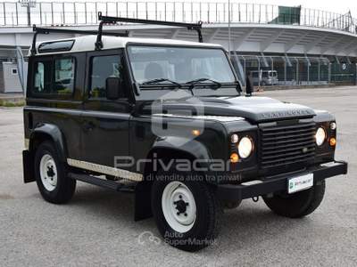 Land Rover Defender LAND ROVER Defender 90 2.4 TD4 Station Wagon S Verde usata Macerata