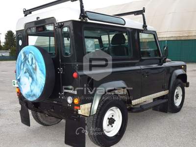 Land Rover Defender LAND ROVER Defender 90 2.4 TD4 Station Wagon S Verde usata Macerata