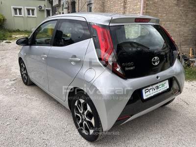 Toyota Aygo TOYOTA Aygo Connect 1.0 VVT-i 72 CV 5 porte x-fun Grigio usata Montesilvano