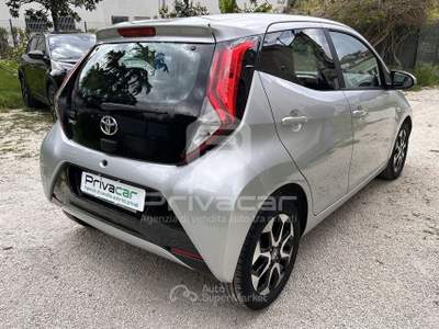 Toyota Aygo TOYOTA Aygo Connect 1.0 VVT-i 72 CV 5 porte x-fun Grigio usata Montesilvano