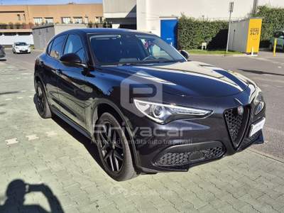 Alfa Romeo Stelvio ALFA ROMEO Stelvio 2.2 Turbodiesel 190 CV AT8 Q4 Business Nero usata Torino