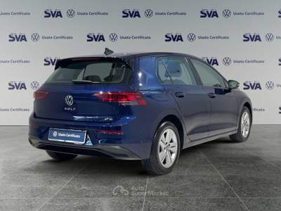 Volkswagen Golf 1.0 eTSI 110CV DSG Life (MHEV) Blu/Azzurro usata Ravenna