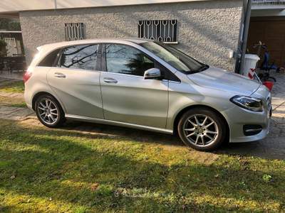 Mercedes-Benz Classe B In ottime condizioni, appena tagliandata e gommata usata Varese