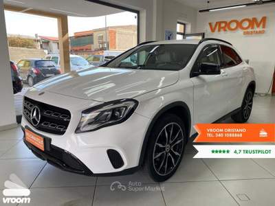 Mercedes-Benz GLA GLA 200 d Automatic Executive Bianco usata Oristano