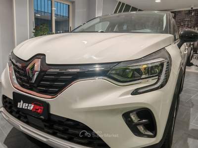Renault Captur 1.5 blue dci Intens 115cv edc Lilla usata Quarto